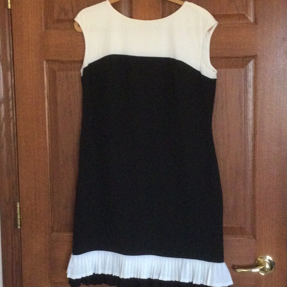 Women’s Studio One black & white dress size 12